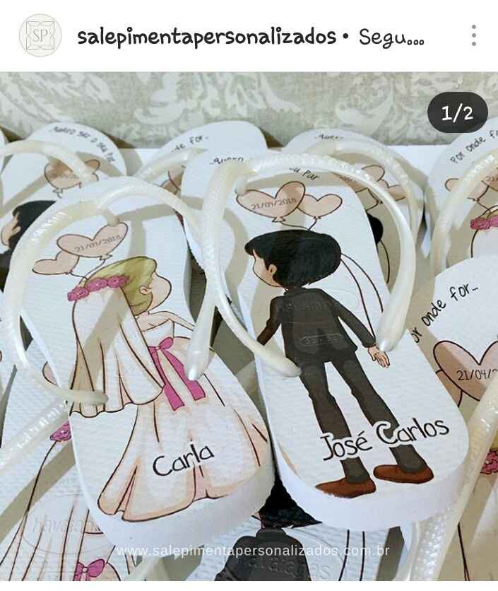 chinelo personalizado + Taça de choop no vidro - 1