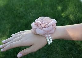 corsage