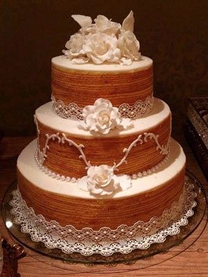 Bolo de rolo de casamento