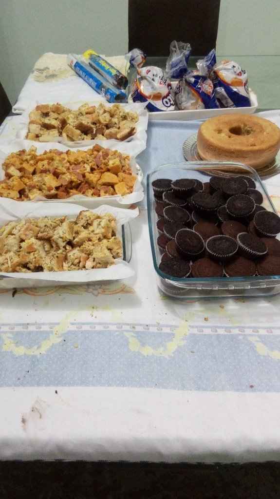 Mais de meia noite e ainda estávamos com a mão na massa