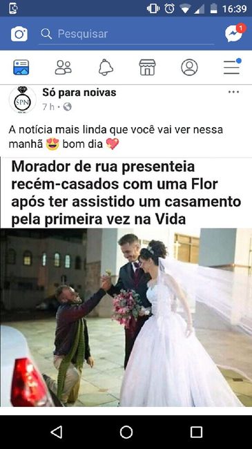 Eu sou a noiva presenteada pelo morador de rua ♡ - 1