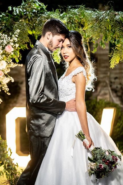 Casamentos reais 2019: o vestido (frente) 13
