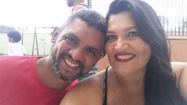 Nós...ainda solteiros...