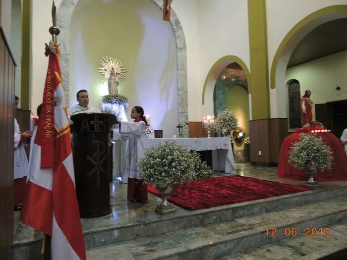 Decoração para cerimônia na igreja: como baratear custos?? - 1