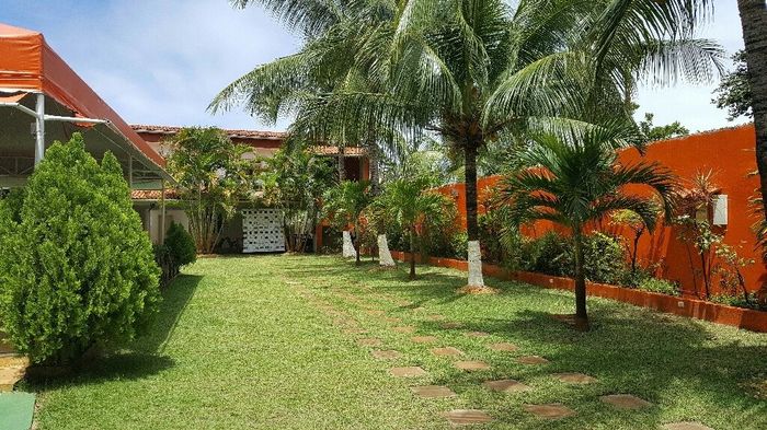 Olha o local, jardim de casa. - 3