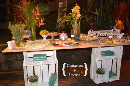 Mesa para petiscos