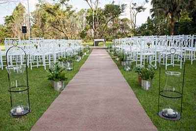 Casamento de dia: decoração com velas fica legal? - 3