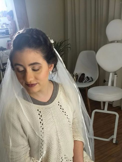 Maquiagem (não faria essa para o casamento, porém fiz para ver o acabamento da pele)