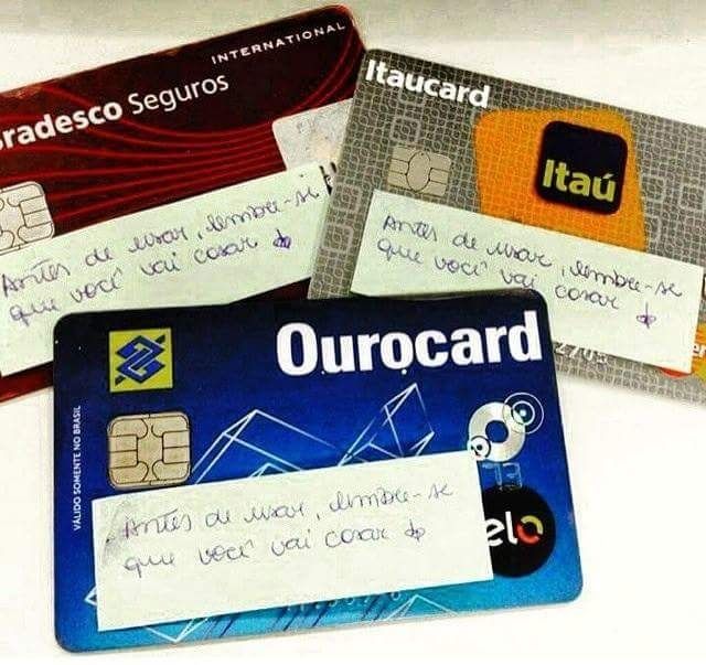 Cartão de crédito : perigo!! - 1