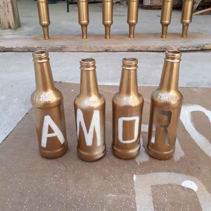 Pintando as garrafas
