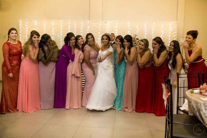 Madrinhas - não escolham cor de vestido - 1