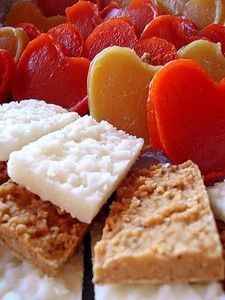 Doce de abóbora e cocada (podem também ser servidos em copinhos)