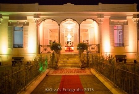 Entrada do espaço da cerimônia e festa.