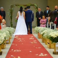 Tapete vermelho x espelhado - 1