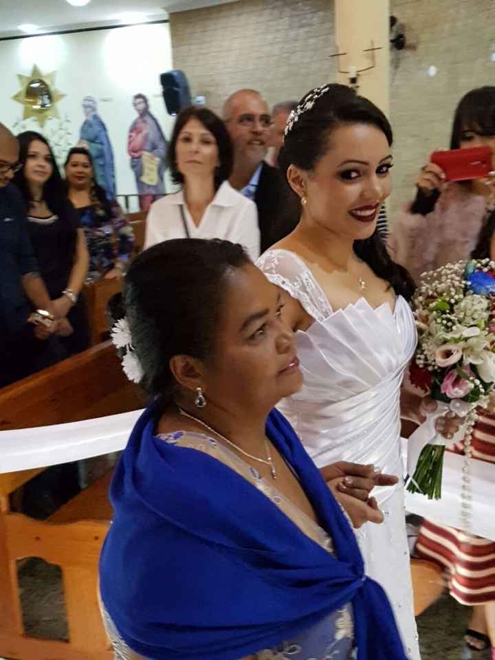 Entrei com minha mãezinha