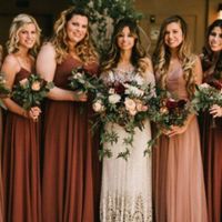 Madrinhas, vestidos tudo da mesma cor ou cores diferentes? - 1