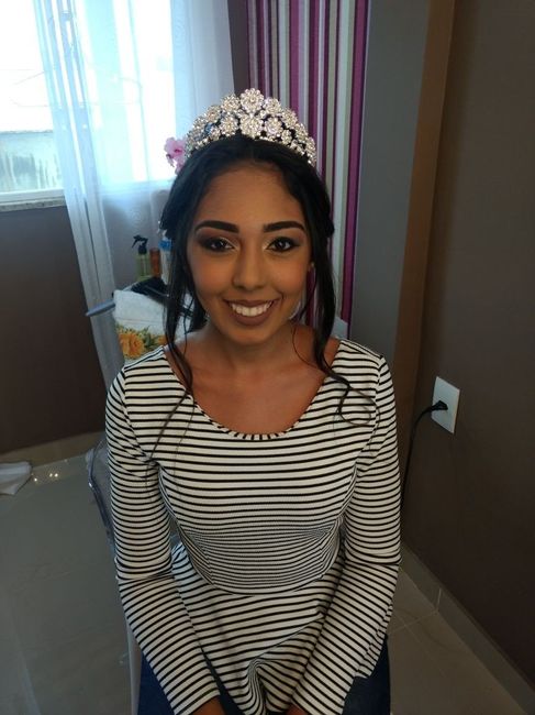 Prévia de penteado e maquiagem...