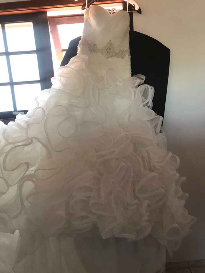 Onde lavar o vestido de noiva? - 5