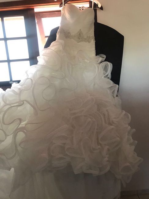 Onde lavar o vestido de noiva? - 5