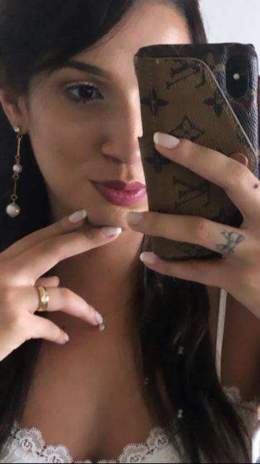 Unhas : usar vermelho ! Dia c chegando ..(07/09) e eu irei usar unhas vermelhas !? o que acham ? - 1
