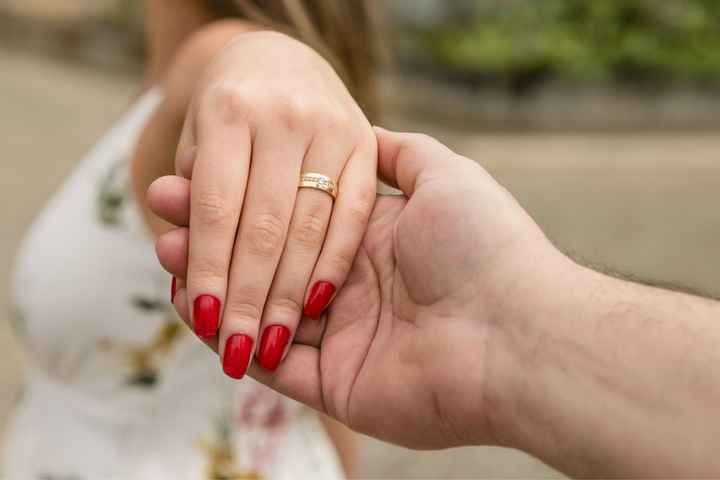 Unhas : usar vermelho ! Dia c chegando ..(07/09) e eu irei usar unhas vermelhas !? o que acham ? - 1