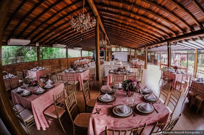 1. BUFFET SUMATRA - LOUVEIRA/SP