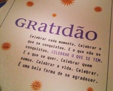 Cartão na mesa...