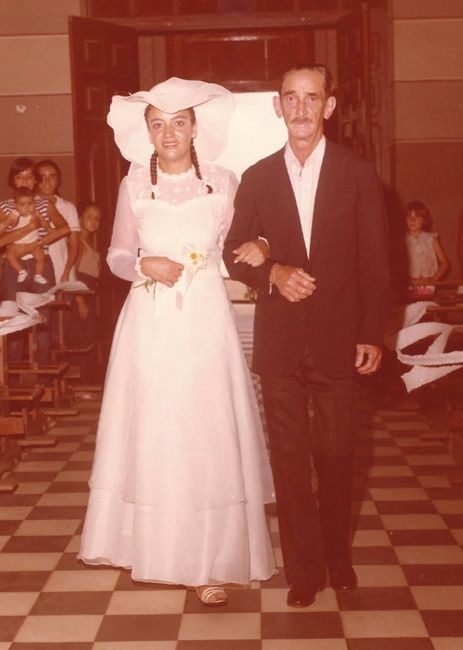 Minha mãe e meu avô!