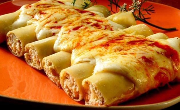 Canelone de queijo