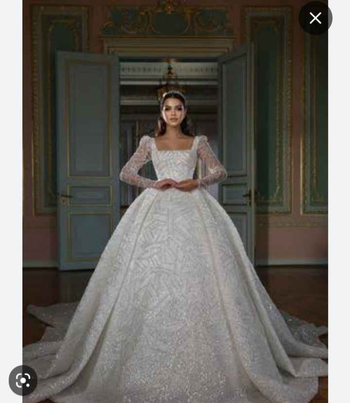 Vestido de Noiva Com Decote Quadrado - 2