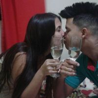 E teve champanhe na hora da troca de alianças :)