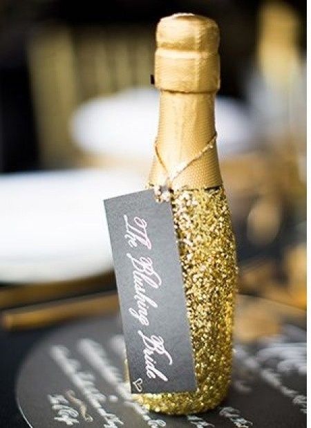 OFERTA DE MINI GARRAFAS DE CHAMPAGNE