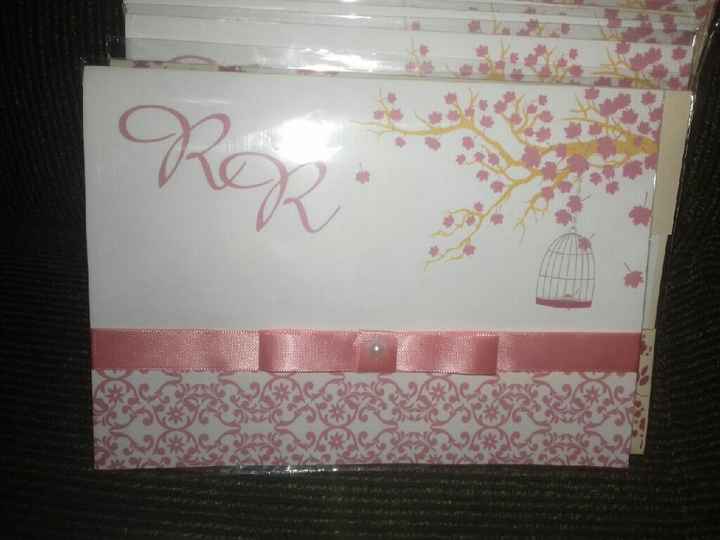  Olá Noivinhas!!! Alguém ai Já escolheu os Convites?? ...meu casamento Será estilo Sofisticado...se 