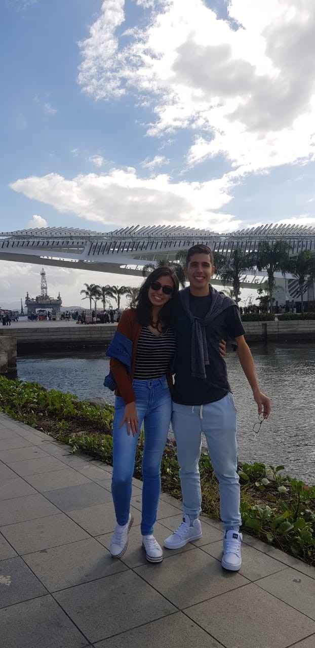 Passeio em volta do Museu do Amanhã (Tecnologia)