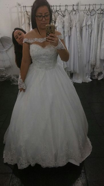 Experimentando os vestidos ! - 1