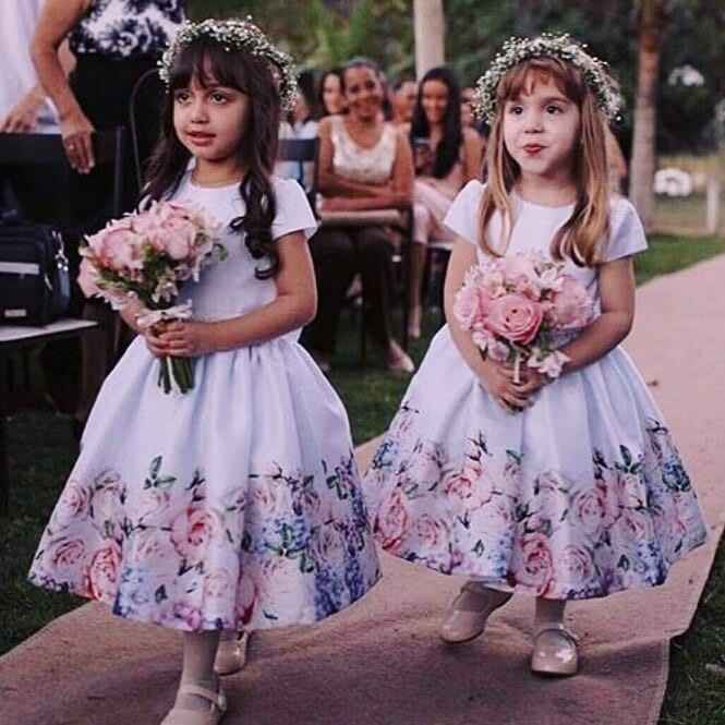 Daminhas com mini buquê de flores
