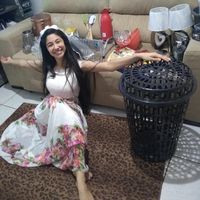 Noivinha muito feliz 