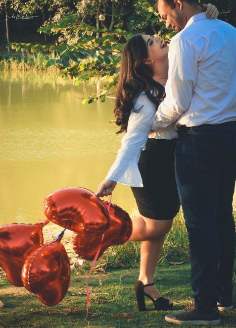 Meu riso é tão feliz contigo... 