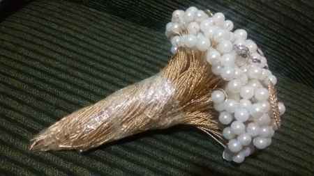 Buque de perolas/Broche
