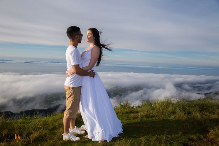 Estava muuuuito frio lá em cima, mas criei coragem e coloquei o vestido rs