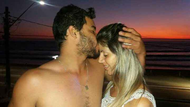 Poste uma foto com o seu amor - 1