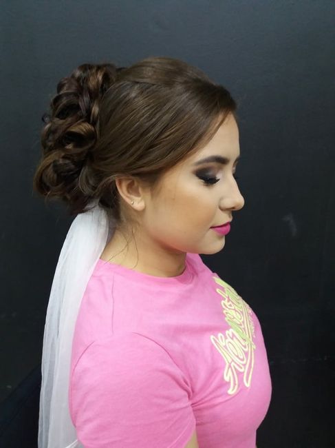 Meu teste de maquiagem e penteado - 2