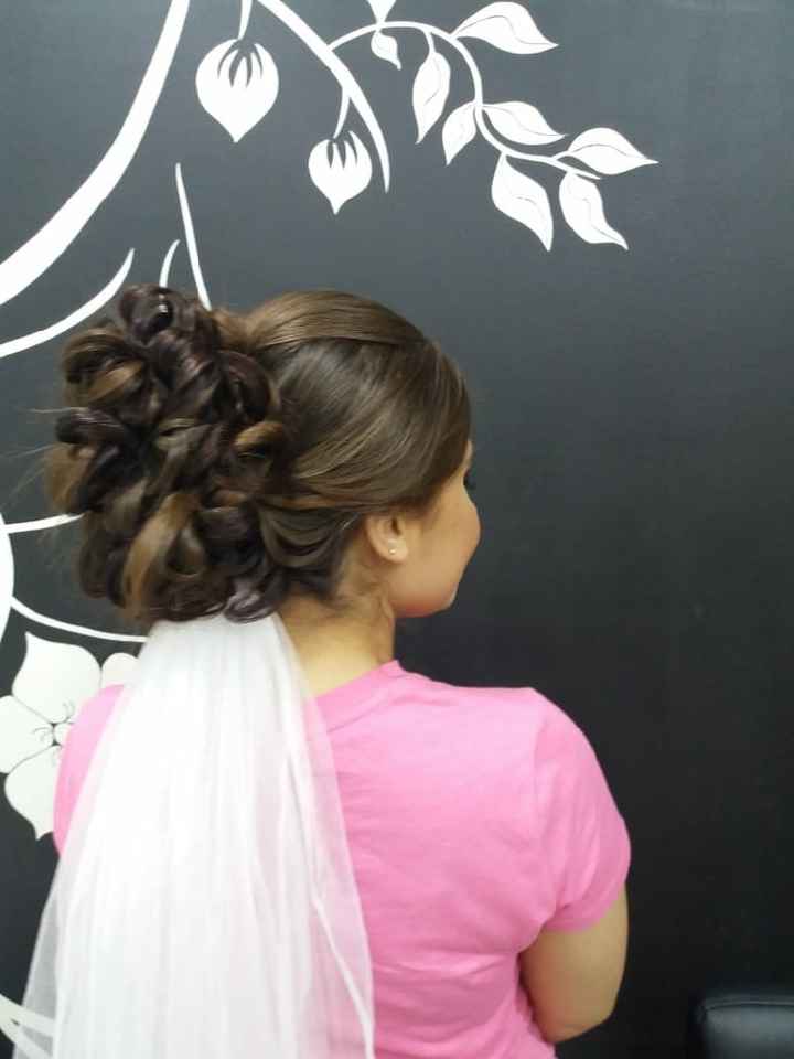 Meu teste de maquiagem e penteado - 1
