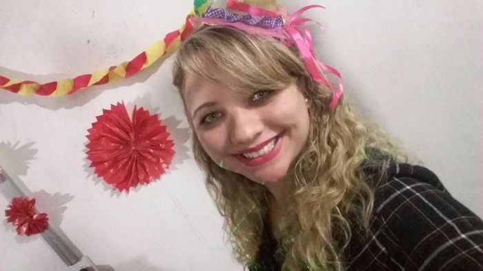 Tiara chapéu