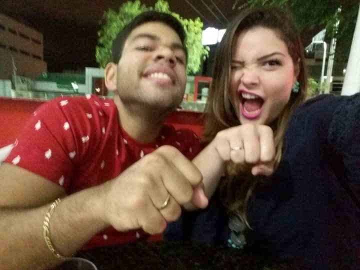Vem cá, contar como foi seu noivado!