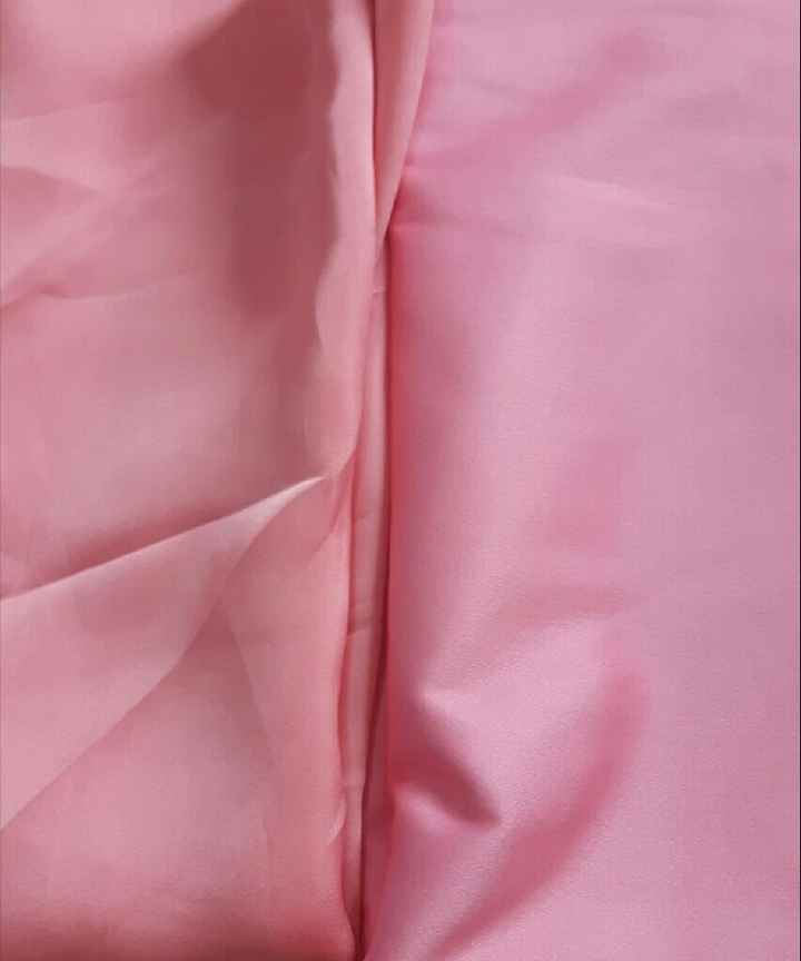 Ajuda :qual tom de rosa é desse vestido ? - 1