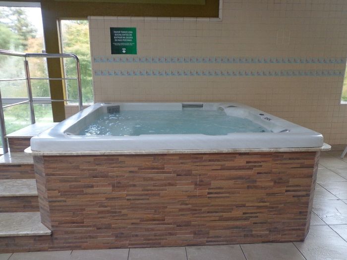 Jacuzzi