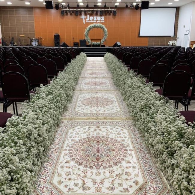 Vai contratar itens extras para a decoração do casamento? 1