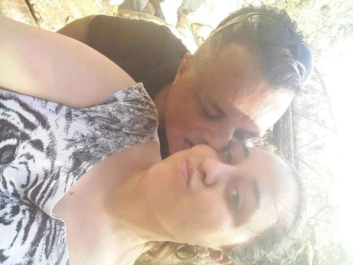 Quantas selfies de casal você tem? - 1