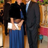 Gravata azul combinando com vestido